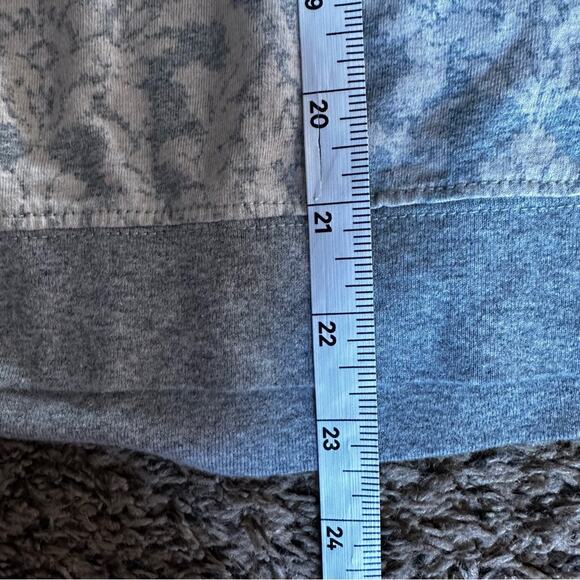 J. Crew women’s sweater small #gray #floral - Picture 6 of 6